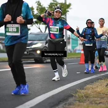 Runner Photo 4942038