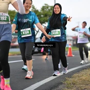 Runner Photo 4942067