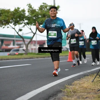 Runner Photo 4942141