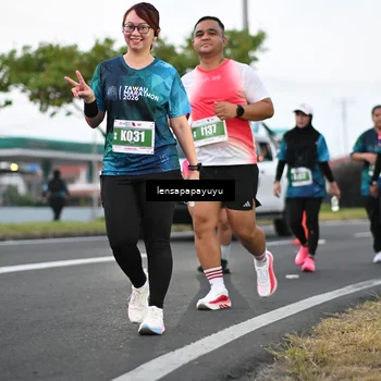 Runner Photo 4942218