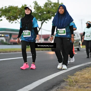 Runner Photo 4942244