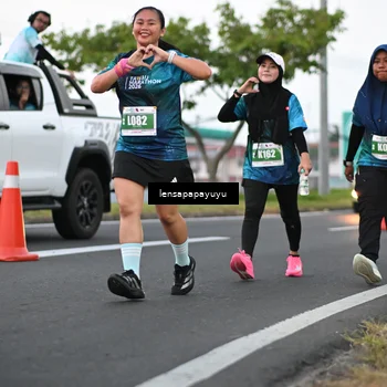 Runner Photo 4942246