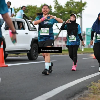 Runner Photo 4942251