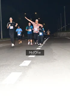 Runner Photo 4942255