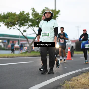 Runner Photo 4942284