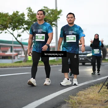 Runner Photo 4942392