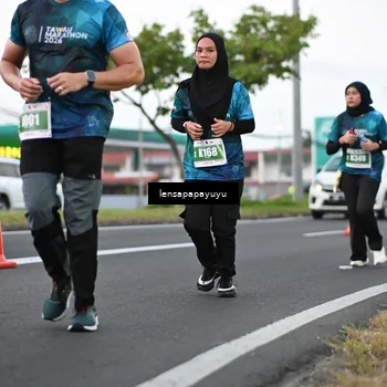 Runner Photo 4942398