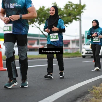 Runner Photo 4942402