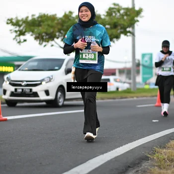 Runner Photo 4942433