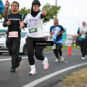 Runner Photo 4942454