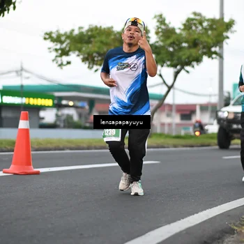 Runner Photo 4942467