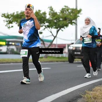 Runner Photo 4942475