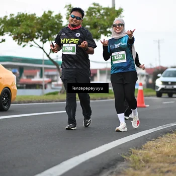 Runner Photo 4942503