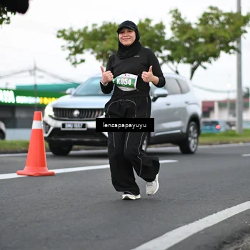 Runner Photo 4942505