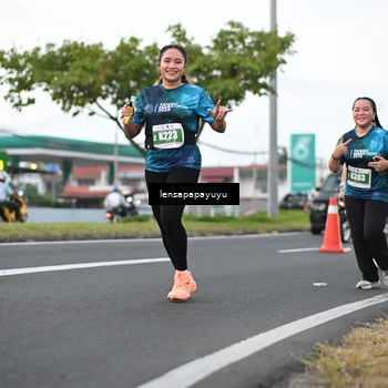 Runner Photo 4942544