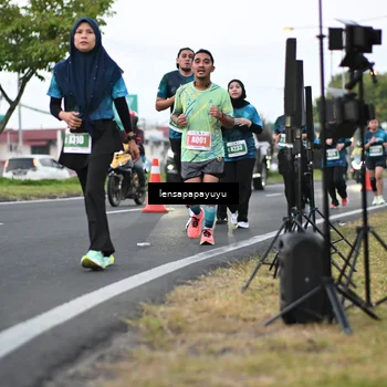 Runner Photo 4942594