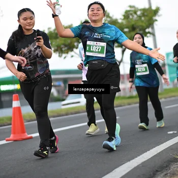 Runner Photo 4942642