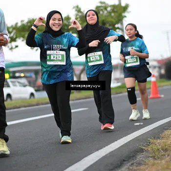 Runner Photo 4942676