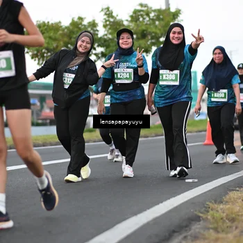 Runner Photo 4942747