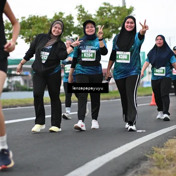 Runner Photo 4942760