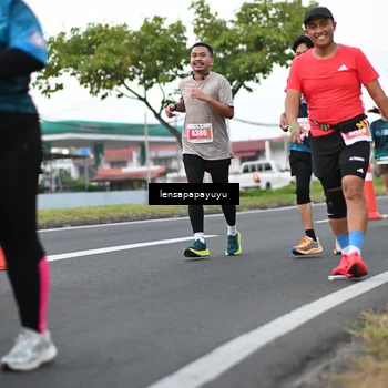 Runner Photo 4942842