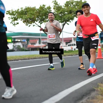 Runner Photo 4942861