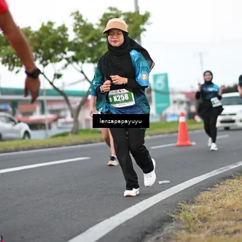 Runner Photo 4942899