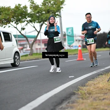 Runner Photo 4942913