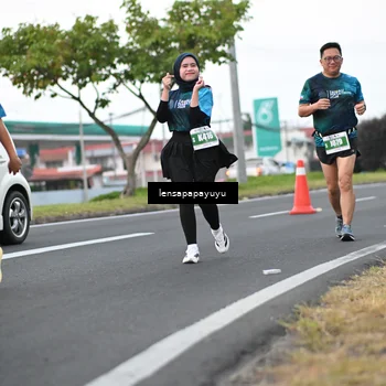 Runner Photo 4942935