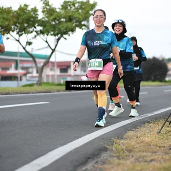 Runner Photo 4943066