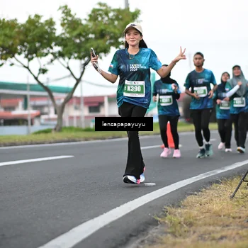 Runner Photo 4943099