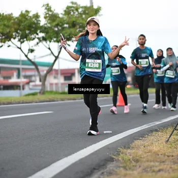 Runner Photo 4943100