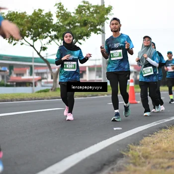 Runner Photo 4943105
