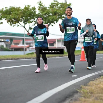 Runner Photo 4943118