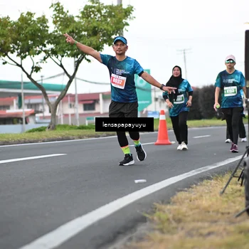 Runner Photo 4943200