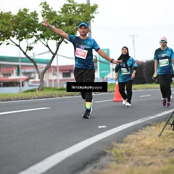 Runner Photo 4943215
