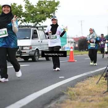 Runner Photo 4943302