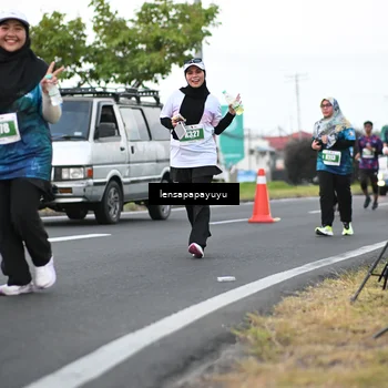 Runner Photo 4943312