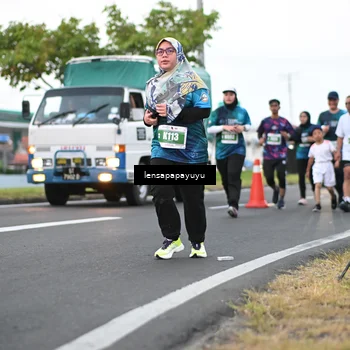 Runner Photo 4943331
