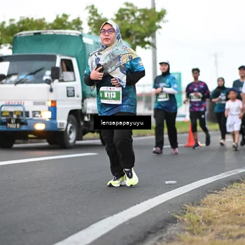 Runner Photo 4943335