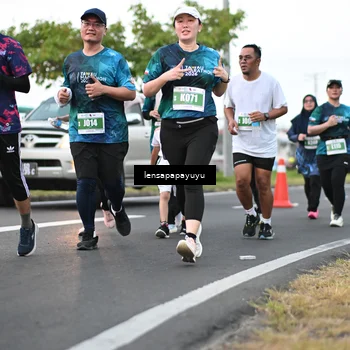 Runner Photo 4943352