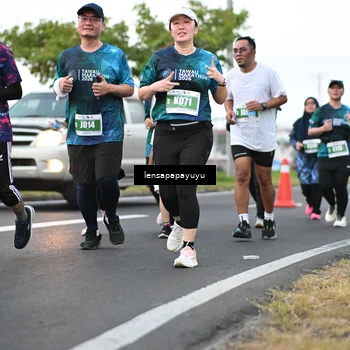 Runner Photo 4943359