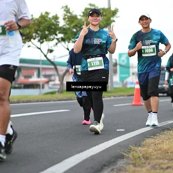 Runner Photo 4943377