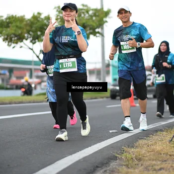 Runner Photo 4943386