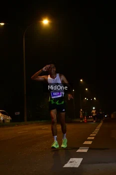 Runner Photo 4943538