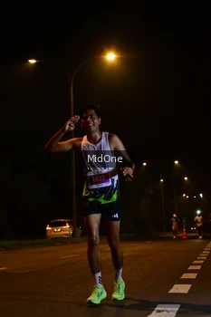 Runner Photo 4943541