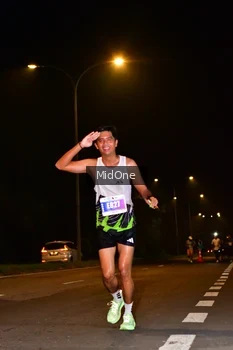 Runner Photo 4943544