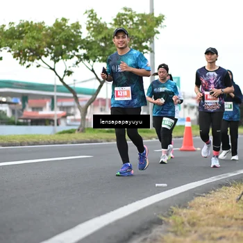 Runner Photo 4943809