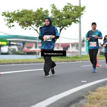 Runner Photo 4943817