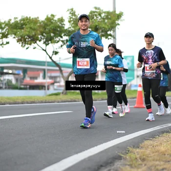 Runner Photo 4943818